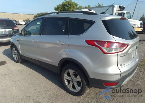 2016 Ford Escape Se z USA, uszkodzony, nr VIN 1FMCU9GX1GUB18582
